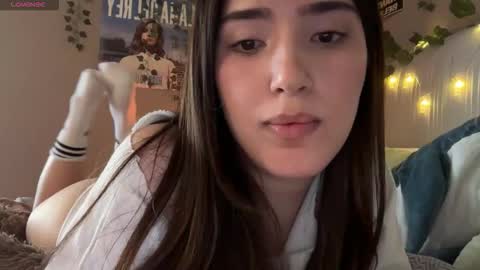 Snapshot of anisa_sweet chatting on February 15, 7:51 am Anisa Moan from LovenseWet from Tip MenuOpen for Private online show from February 15, 7:51 am