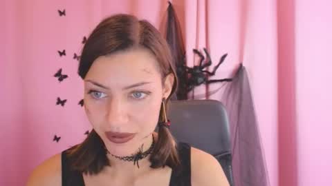 Anni online show from November 2, 3:47 pm