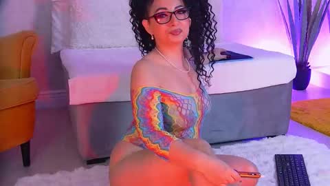 Snapshot of anissia_teaser chatting on November 4, 5:06 am anissia teaser online show from November 4, 5:06 am