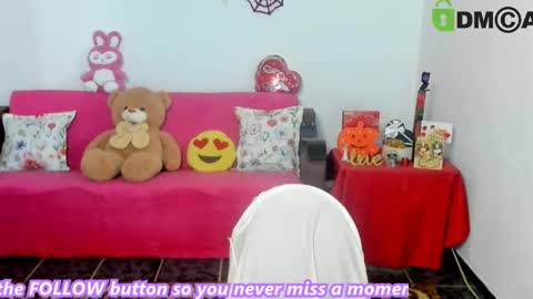 Snapshot of anissyax chatting on December 1, 3:44 am AnissyaX online show from December 1, 3:44 am