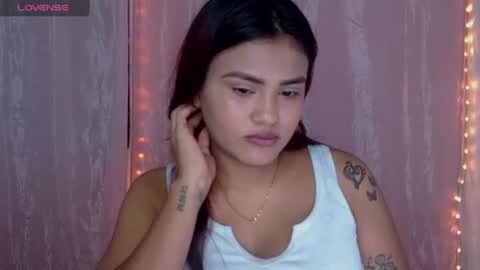 Snapshot of anita23_ chatting on July 1, 1:18 am ANITTA online show from July 1, 1:18 am