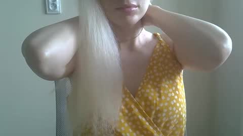 Anita BerryX online show from October 3, 11:07 am