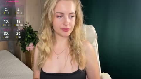 Snapshot of anita_blairr chatting on June 27, 2:16 am Anita online show from June 27, 2:16 am
