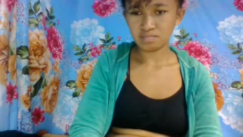anitaazzh online show from June 12, 3:05 am
