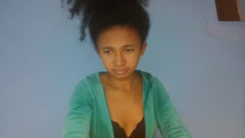 anitaazzh online show from July 15, 10:48 pm