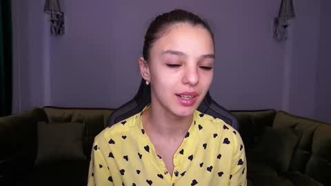 Snapshot of anitabambie chatting on November 29, 1:58 pm Anita online show from November 29, 1:58 pm