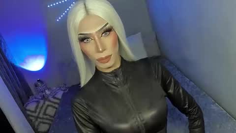 Miss Ann online show from November 30, 7:23 am