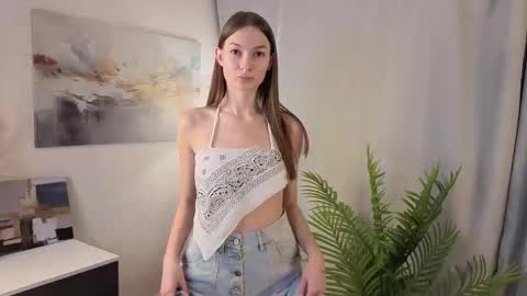 Snapshot of anitawindmeyer chatting on October 18, 4:30 pm Anita online show from October 18, 4:30 pm