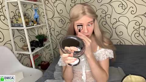 anjalin_sososok online show from February 9, 4:27 am