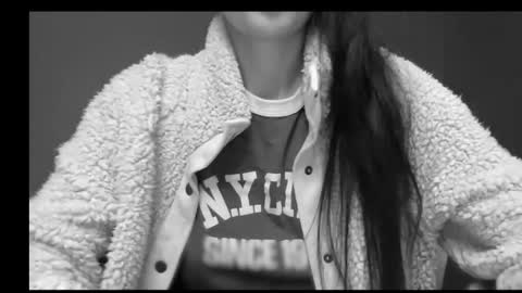 Snapshot of anje_forsexytime chatting on December 2, 4:09 pm Anje online show from December 2, 4:09 pm