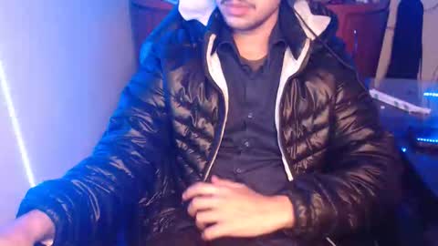 anjonoturno01 online show from October 6, 3:04 am