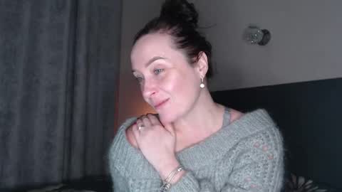 anjutka08 online show from December 19, 4:36 pm