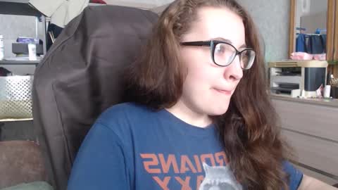 Snapshot of ankey_rayah chatting on January 9, 5:02 am Nameless online show from January 9, 5:02 am