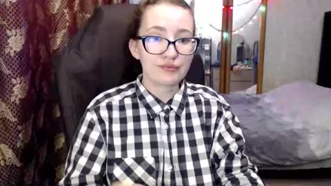 Snapshot of ankey_rayah chatting on May 3, 11:00 pm Nameless online show from May 3, 11:00 pm