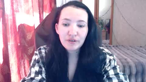 Snapshot of ankey_rayah chatting on June 9, 11:00 am Nameless online show from June 9, 11:00 am