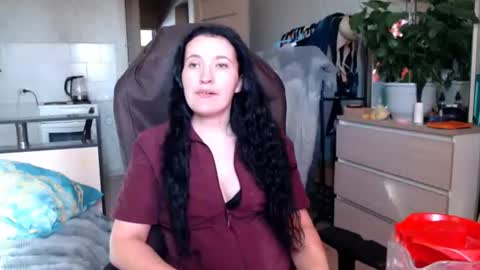 Snapshot of ankey_rayah chatting on June 13, 11:52 am Nameless online show from June 13, 11:52 am