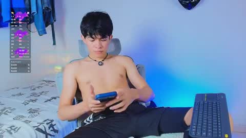 Snapshot of anky_xx chatting on May 13, 2:14 pm Anky online show from May 13, 2:14 pm