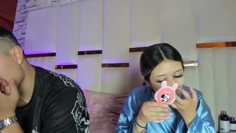 Snapshot of anlleloandangela chatting on May 12, 5:21 pm ANGEL AND TEFY online show from May 12, 5:21 pm