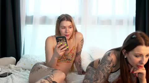 anna13121312 online show from June 25, 2:43 pm