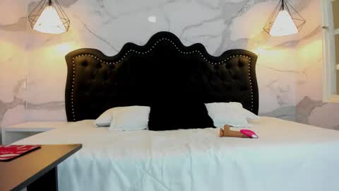 Ana  online show from November 27, 11:45 am