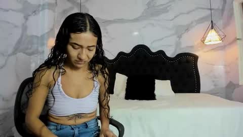 Ana  online show from December 3, 11:41 am