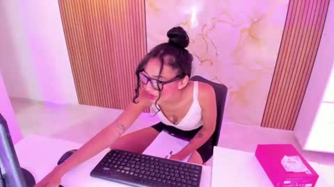 Snapshot of anna2809 chatting on June 26, 6:56 pm Ana online show from June 26, 6:56 pm