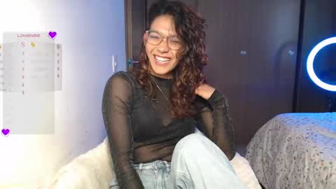 Anna online show from February 4, 5:55 pm