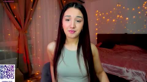 anna_elfiii online show from February 17, 6:47 pm