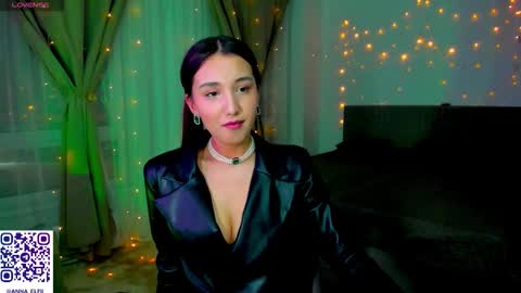 anna_elfiii online show from February 18, 6:15 pm