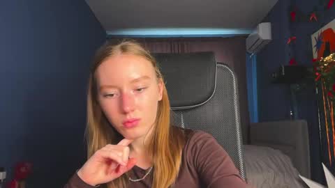 Snapshot of anna_kare chatting on April 22, 1:56 pm Anna online show from April 22, 1:56 pm