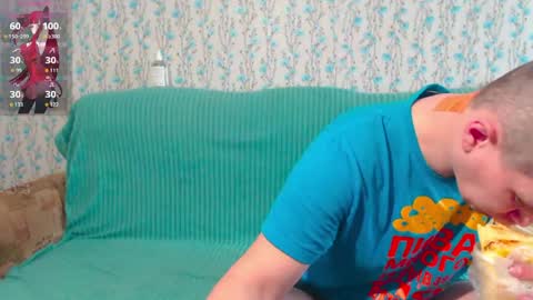 Snapshot of anna_ki chatting on April 13, 7:58 am AnnaJake online show from April 13, 7:58 am