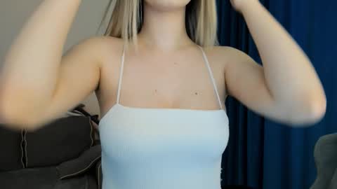 anna miuu online show from February 10, 4:16 am