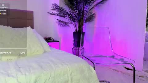 anna_nobel online show from March 11, 5:35 am