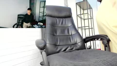 Snapshot of anna_nobel chatting on May 13, 4:54 am anna_nobel online show from May 13, 4:54 am