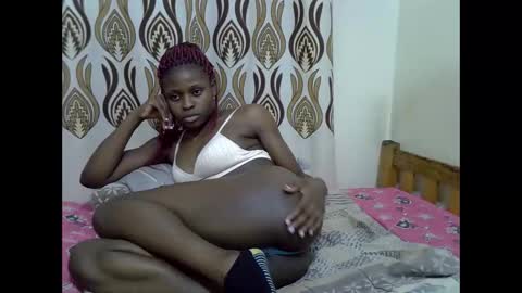Snapshot of anna_rory chatting on May 20, 6:47 pm anna online show from May 20, 6:47 pm