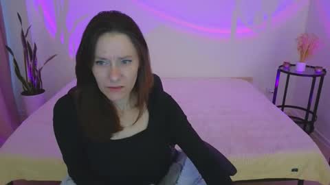 Snapshot of annaabels chatting on October 13, 4:56 am annaabels online show from October 13, 4:56 am