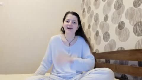 annaahcharm online show from June 29, 4:41 am