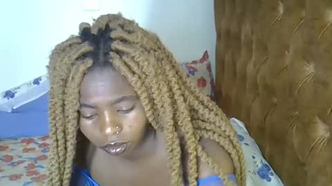 Snapshot of annabellapretty chatting on February 25, 2:58 am annabellapretty online show from February 25, 2:58 am