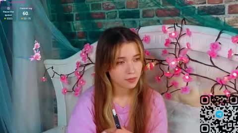Snapshot of annaberrys chatting on June 8, 7:09 am Anna online show from June 8, 7:09 am