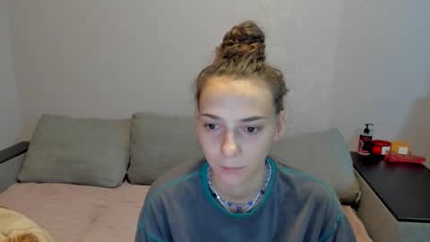 annabishop online show from December 1, 1:32 am