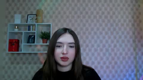 Anna online show from March 11, 8:31 am