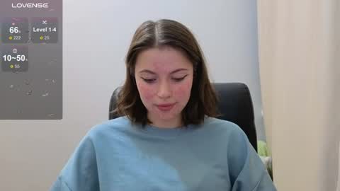 Snapshot of annadutton chatting on July 19, 7:28 pm Luna online show from July 19, 7:28 pm