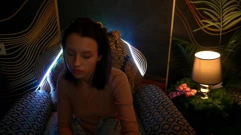 Snapshot of annaelys chatting on December 29, 5:44 pm Anna online show from December 29, 5:44 pm