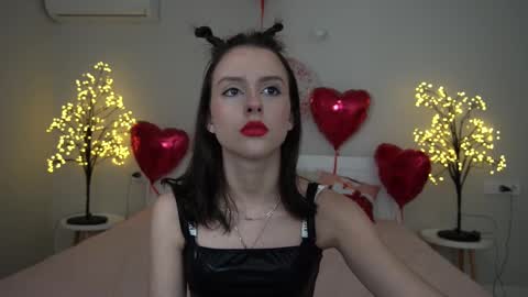 Snapshot of annaelys chatting on February 21, 11:21 pm Anna online show from February 21, 11:21 pm