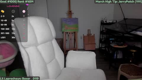 Snapshot of annaforevers chatting on March 30, 1:28 am Anna Forevers online show from March 30, 1:28 am