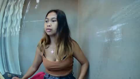 Snapshot of annah_maru chatting on April 1, 3:51 am Annah maru online show from April 1, 3:51 am