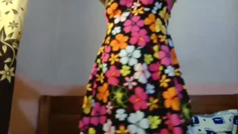 Snapshot of annahhotgirl chatting on January 20, 7:47 am annahhotgirl online show from January 20, 7:47 am