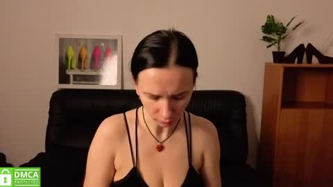 Snapshot of annakillian_kiss chatting on May 8, 5:35 am Anna online show from May 8, 5:35 am