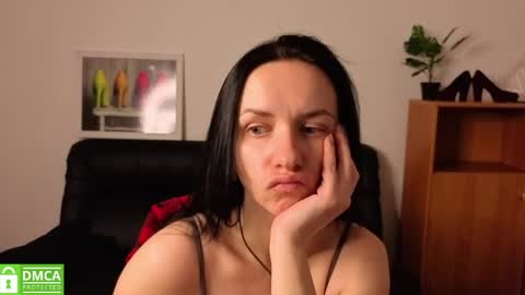 Snapshot of annakillian_kiss chatting on May 21, 5:36 am Anna online show from May 21, 5:36 am