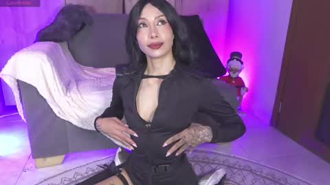 Snapshot of annakimm1 chatting on May 24, 10:37 pm Anna online show from May 24, 10:37 pm